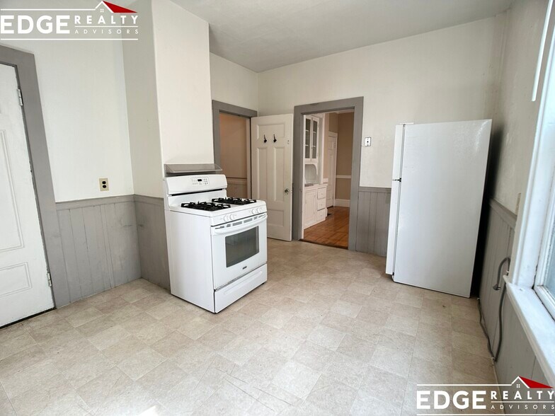 Building Photo - 55 Rindge Ave