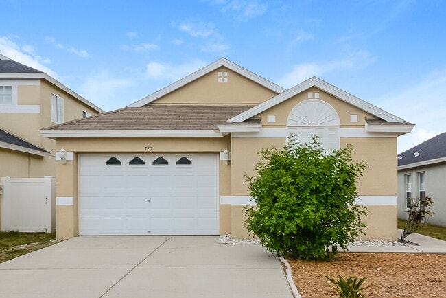 Building Photo - 727 Cristelle Jean Dr