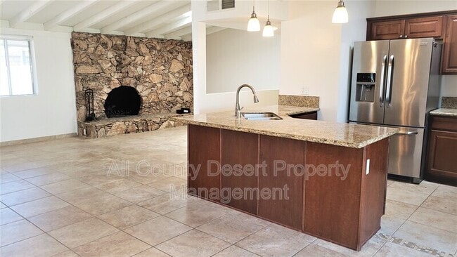 Building Photo - 72891 Sierra Vista Dr
