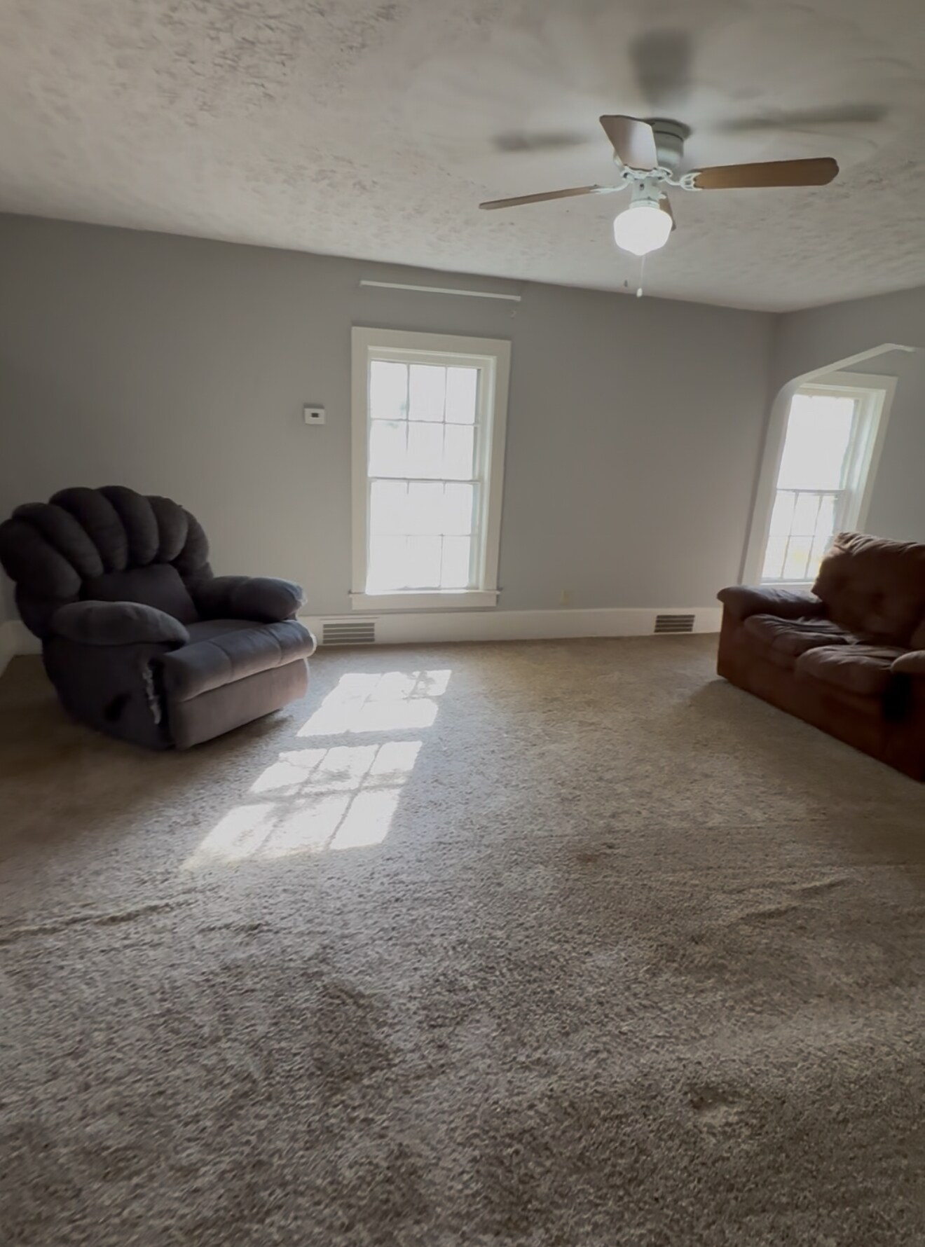 Building Photo - 297 High St