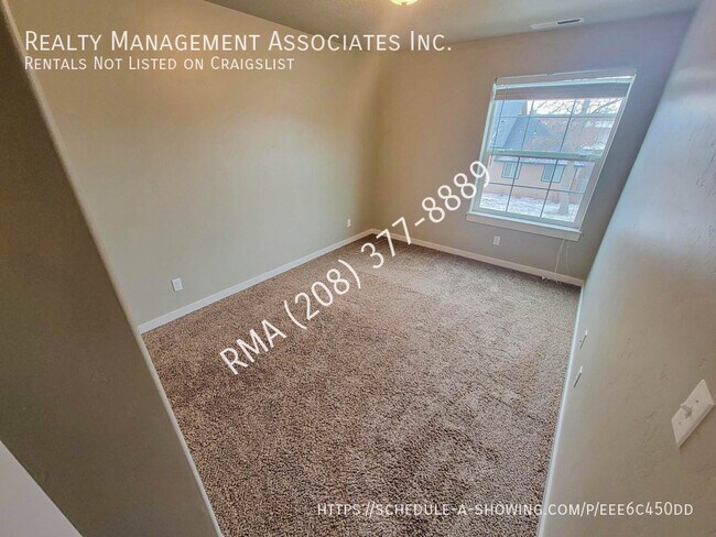 Building Photo - 11250 Race St