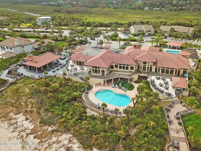 Building Photo - 658 Summer Pl