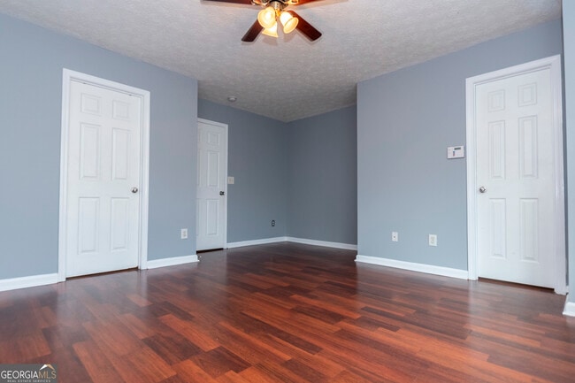 Building Photo - 4123 Stone Trace Dr