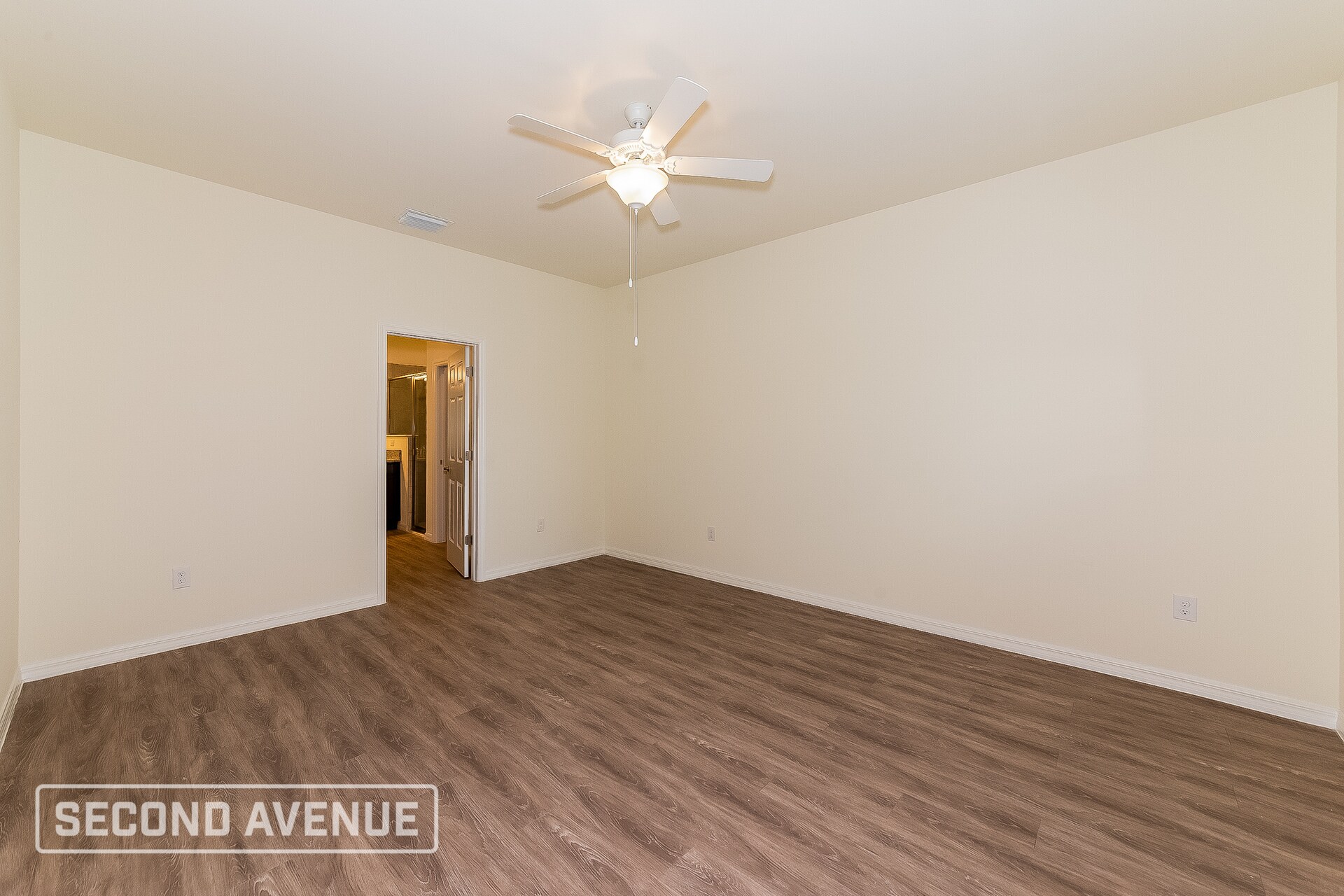 Building Photo - 4546 Crowell Ln