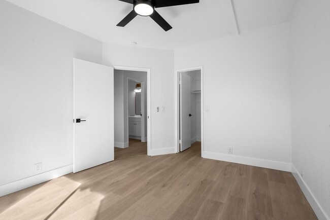 Building Photo - 4668 39th St