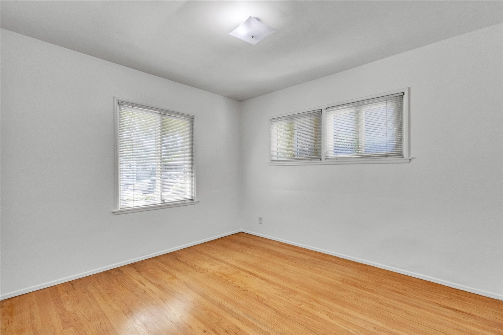 Building Photo - 8062 Wynne Ave