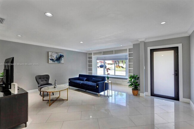 Building Photo - 1804 SW 102nd Ct