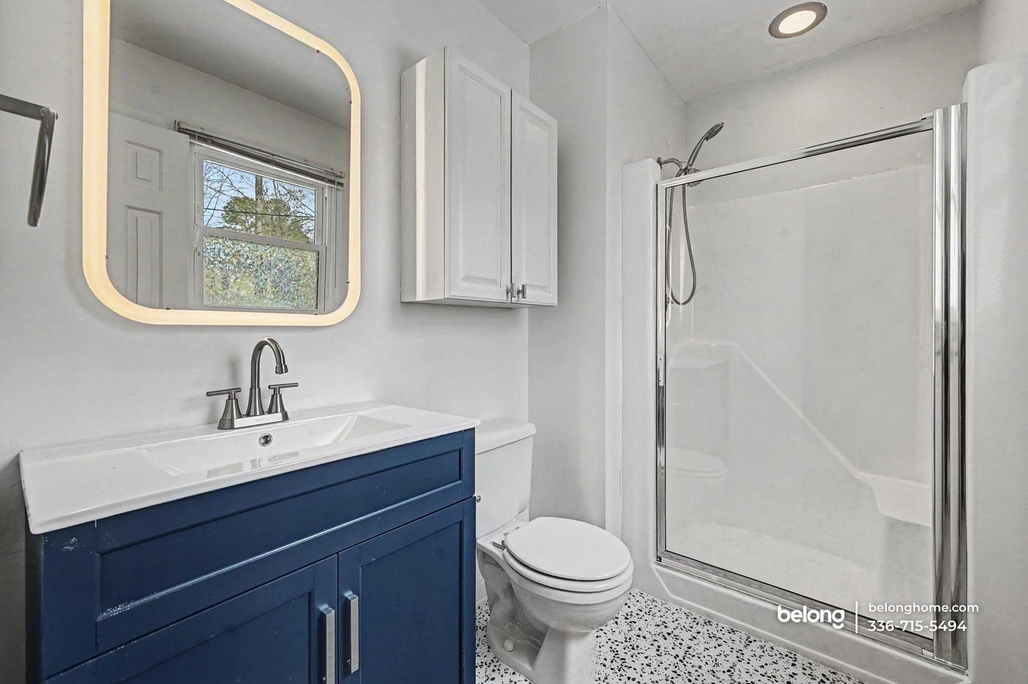 Building Photo - 11209 Crestmont Dr