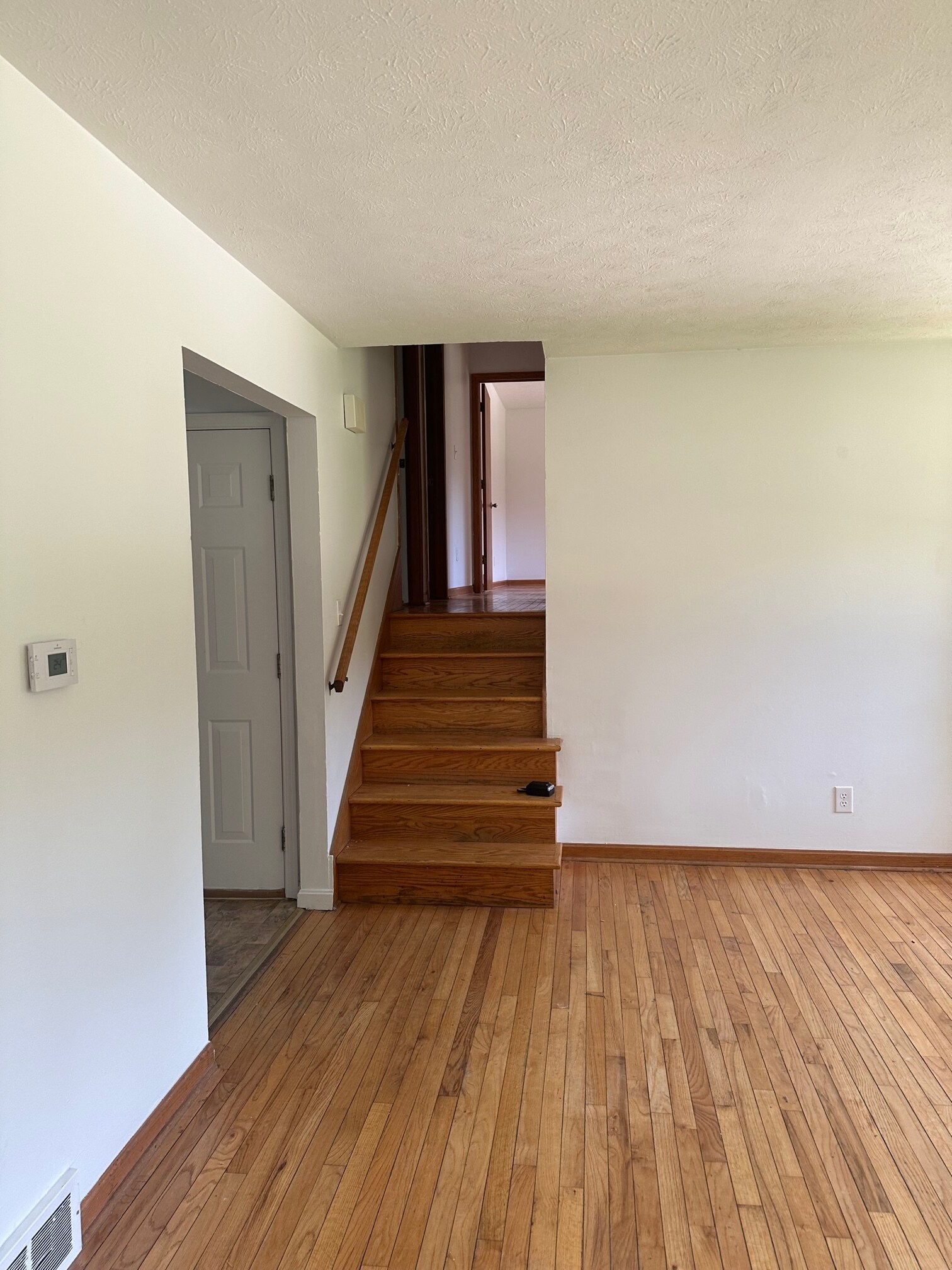 stairs - 4093 Karry Dr
