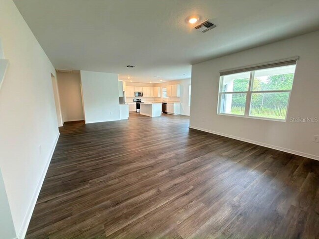 Building Photo - 3578 RODEN Rd