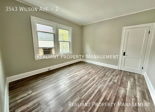 Building Photo - 3543 Wilson Ave