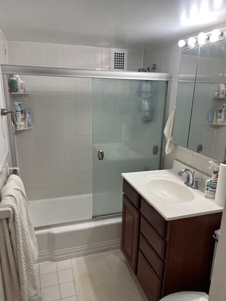 Building Photo - 1545 18th St NW