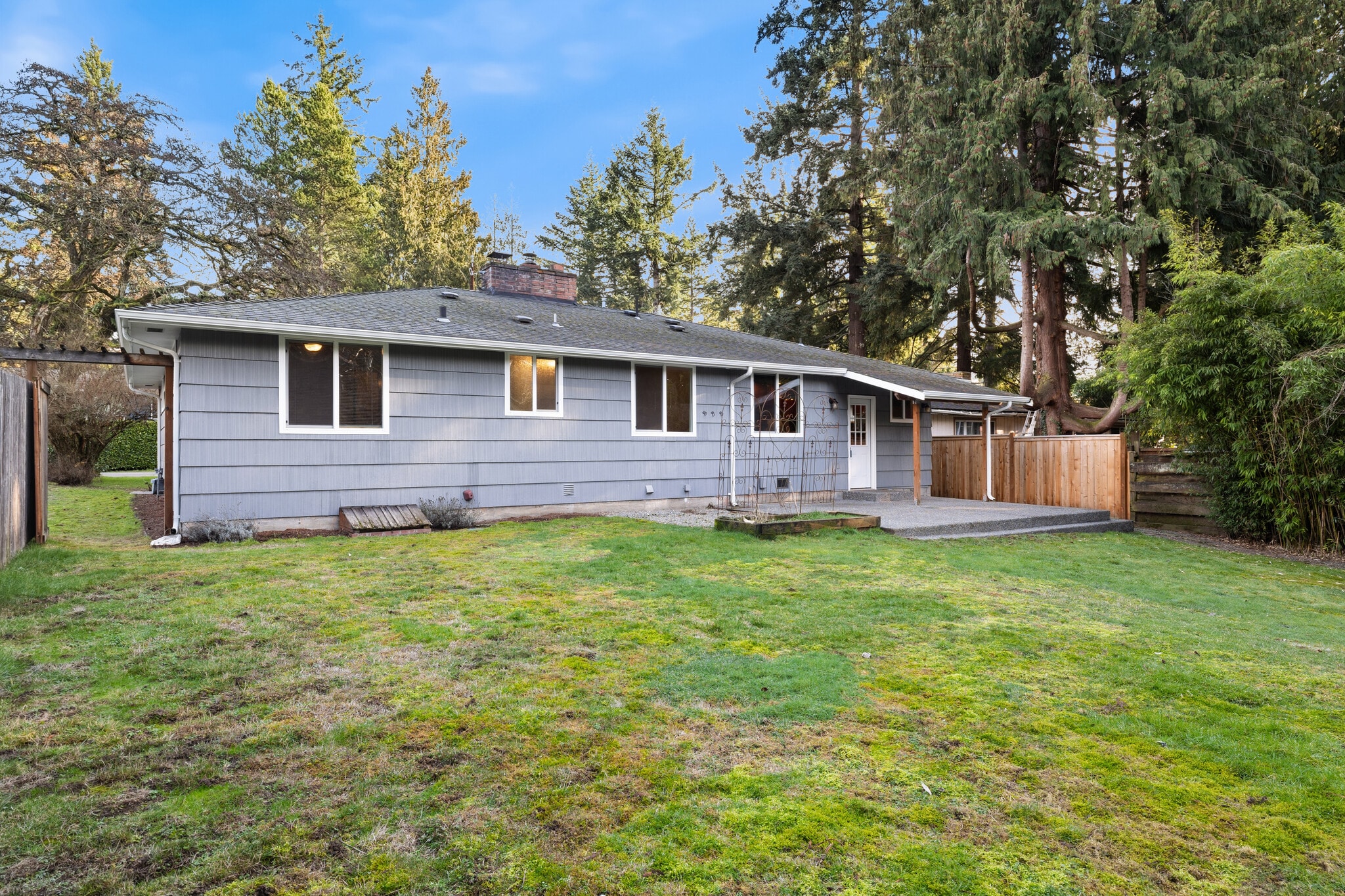 Building Photo - 19515 Fremont Ave N