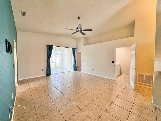 Building Photo - 4741 Mandolin Loop