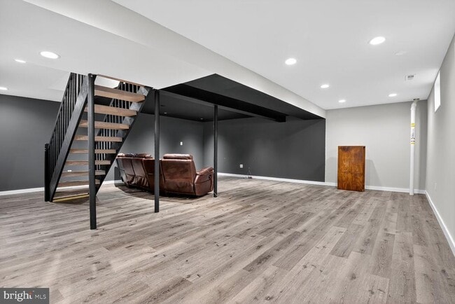 Building Photo - 14982 Gold Post Ct