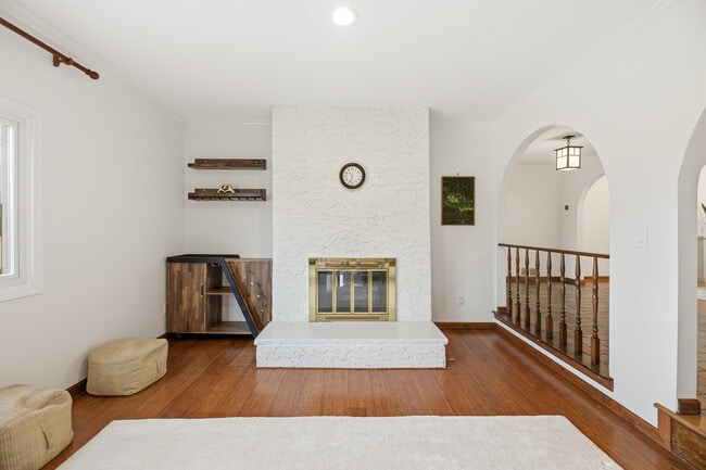 Building Photo - 150 Hankins Rd