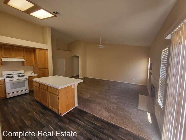 Building Photo - 3 br, 2 bath House - 31669 Fille Drive