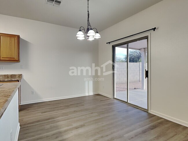 Building Photo - 6405 W Pioneer St