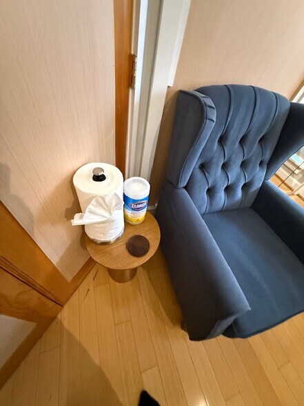 Building Photo - 425 N Church St