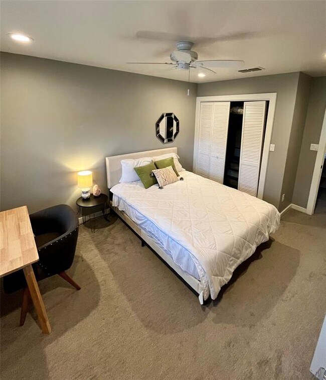 Building Photo - 2305 Comburg Castle Way