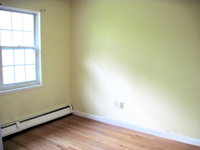 Building Photo - 1079 Blue Hills Ave