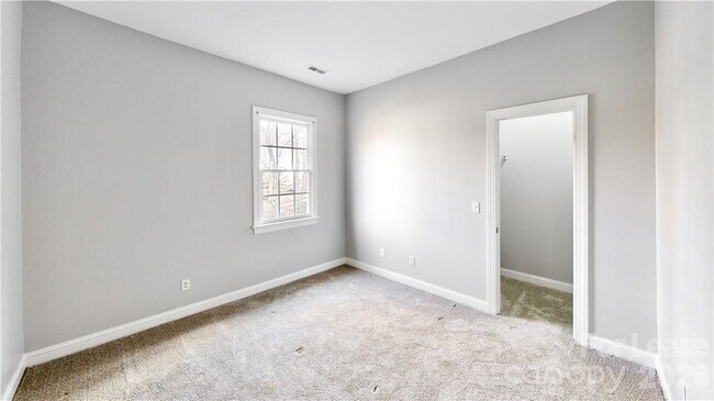 Building Photo - 7819 Red Oaks Trail