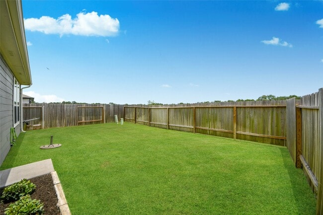 Building Photo - 23663 Cranberry Grader Ln