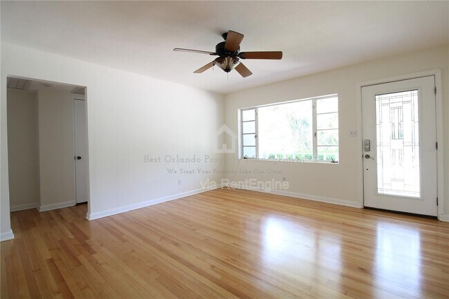 Building Photo - 1639 Oakmont Ln