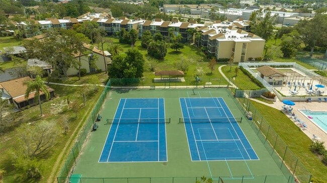 Building Photo - 618 Bird Bay Dr S