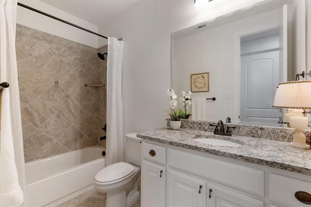 Building Photo - 8616 Tuscan Oaks Dr