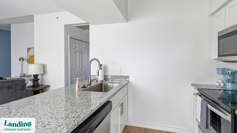 Building Photo - 9510 Westpark Dr