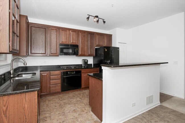 Building Photo - 1245 Tuscany Dr