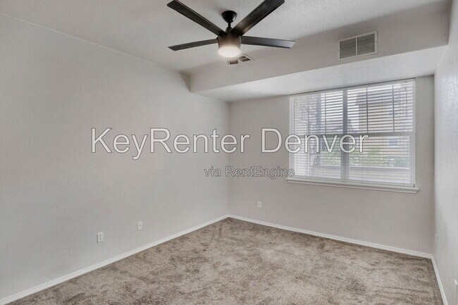 Building Photo - 15455 Canyon Rim Dr