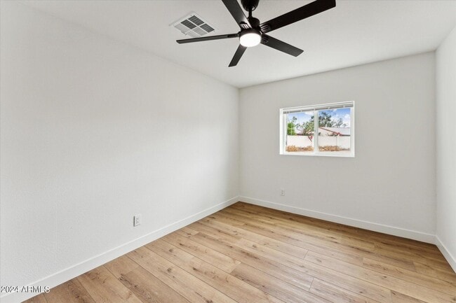 Building Photo - 1548 N Upland Cir