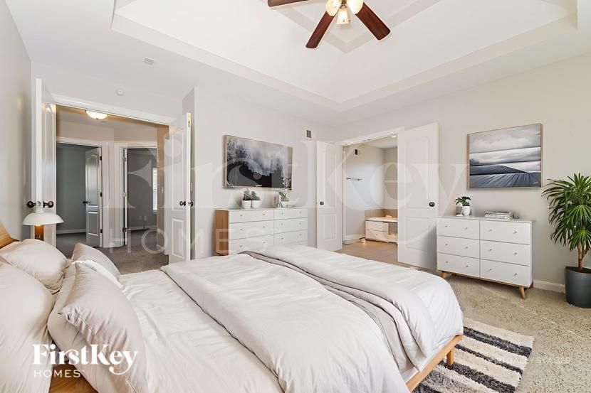 Building Photo - 5422 Marion Dr