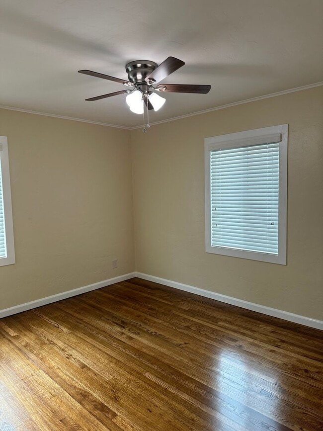 Building Photo - 317 Richfield Ave