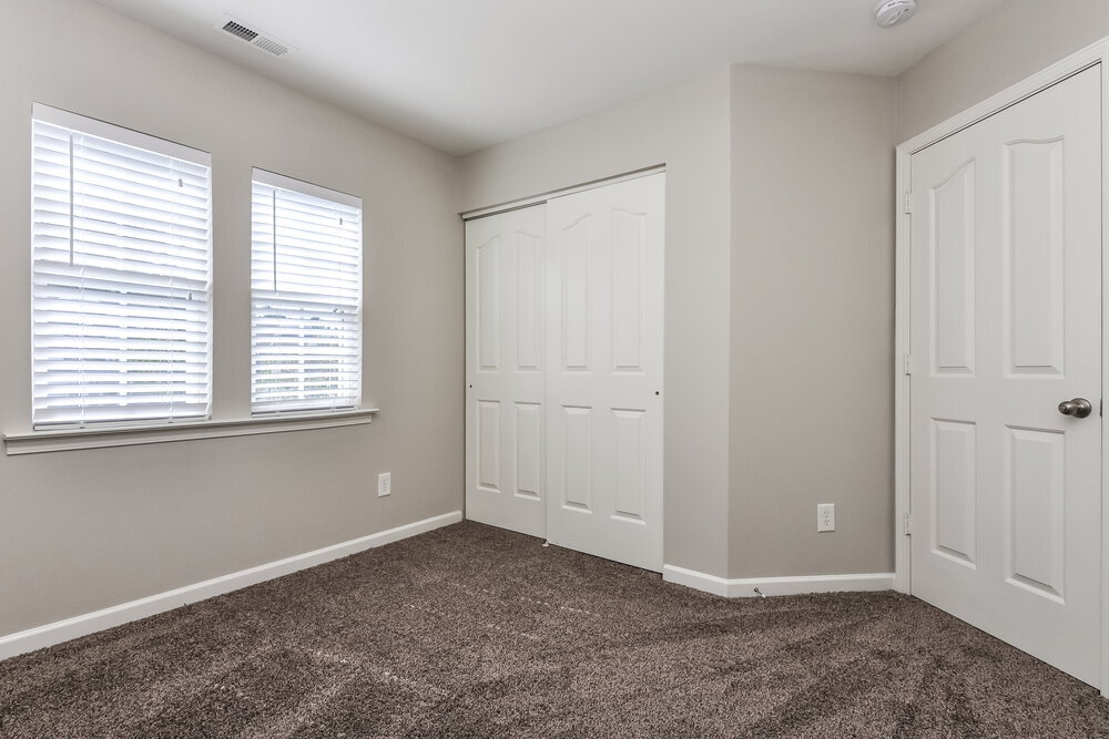 Building Photo - 8904 Elizabeth Bennet Pl