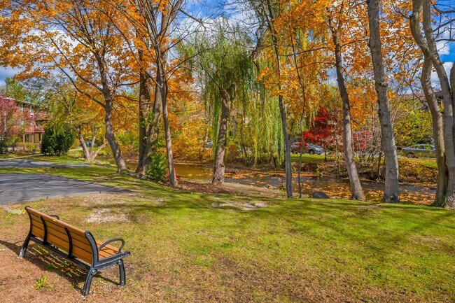 Building Photo - 154 Cold Spring Rd