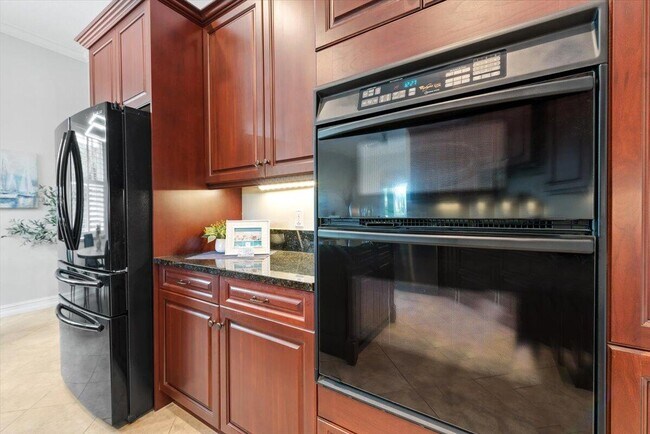 Building Photo - 1254 River Reach Dr