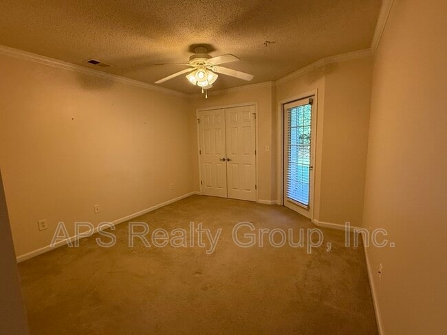 Building Photo - 130 Shallowford Reserve Dr