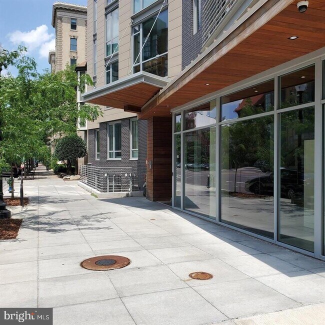 Building Photo - 1311 13th St NW