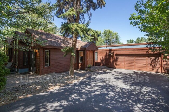 Primary Photo - 2205 S Arlington Ave