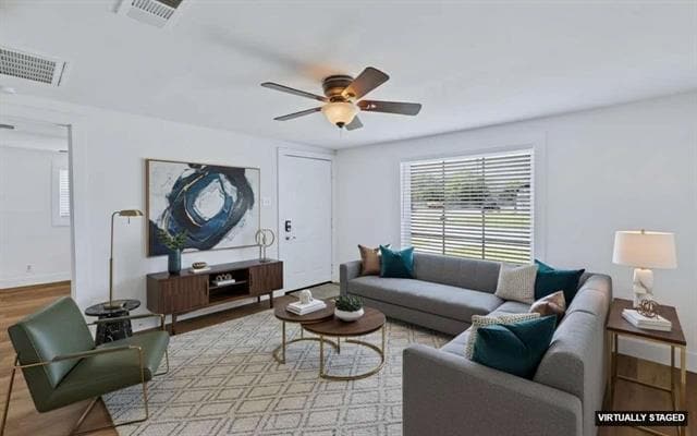 Building Photo - 530 SE 2nd St