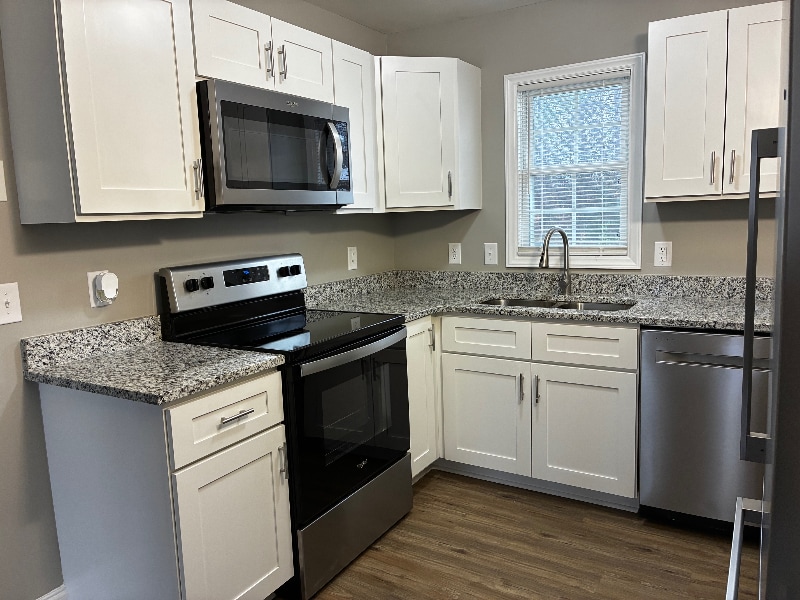 Building Photo - 800 Dodson Mill Rd