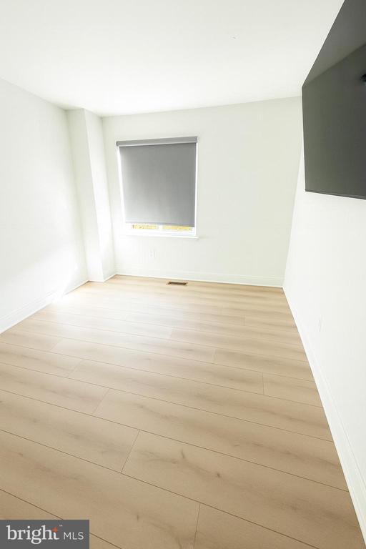 Building Photo - 10811 Violet Ct