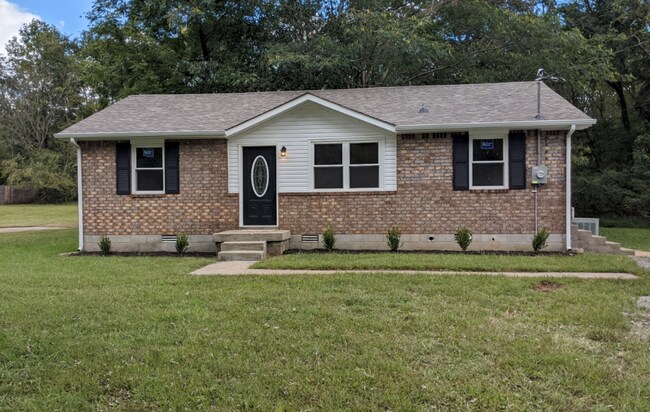 Primary Photo - 1040 Britton Springs Rd