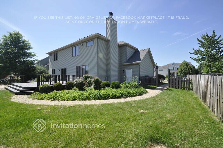 Building Photo - 25211 Monroe Ct