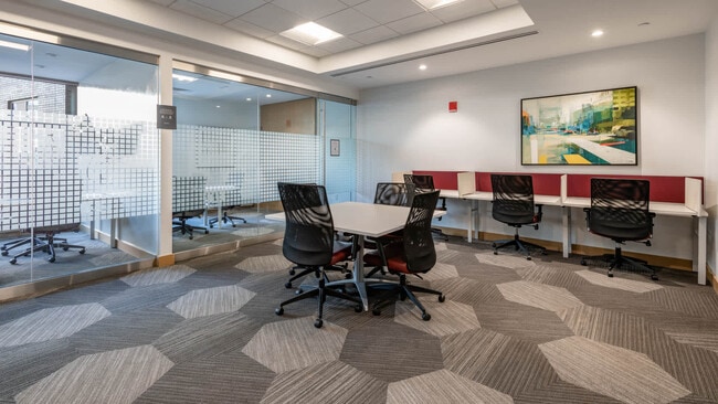 Building Photo - 285 Third St. Unit 704