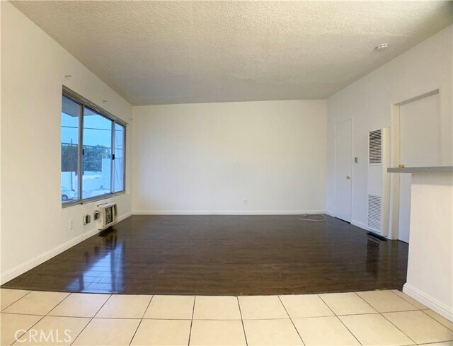 Building Photo - 1808 W Sumac Ln