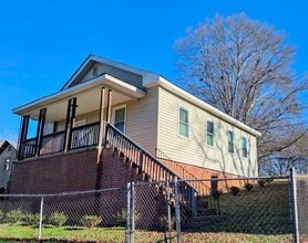 Building Photo - 2 Bedroom House Easley SC